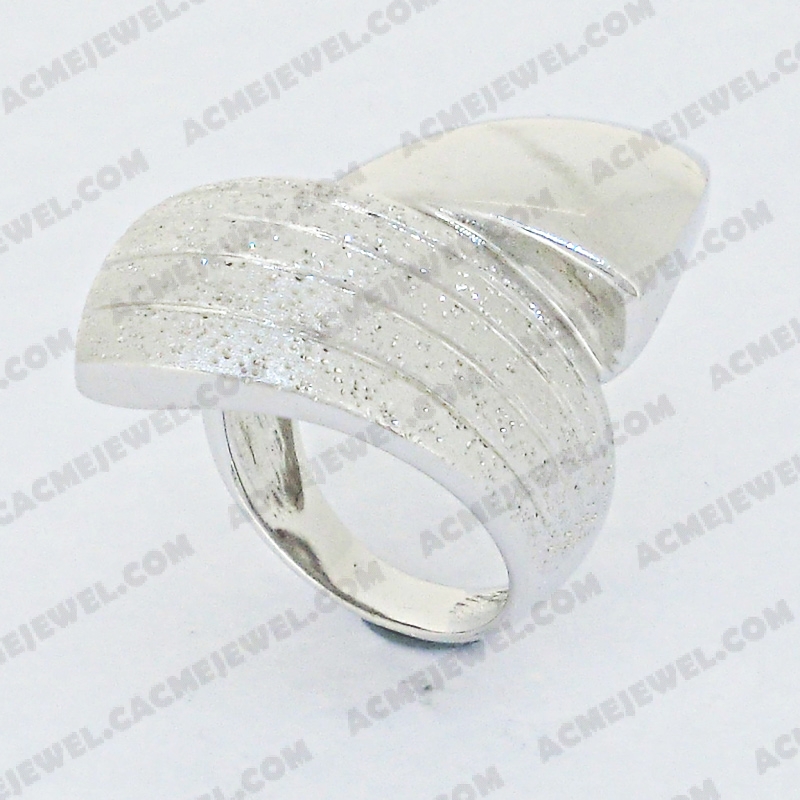 Rings Silver sand / shiny / sparkling 3-tone( rhodium plating (sand finishing)/rhodium plating/ sparkling finishing)